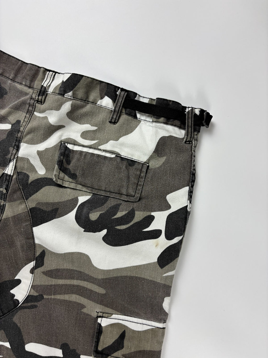 Vintage Military Camo Cargo Shorts
