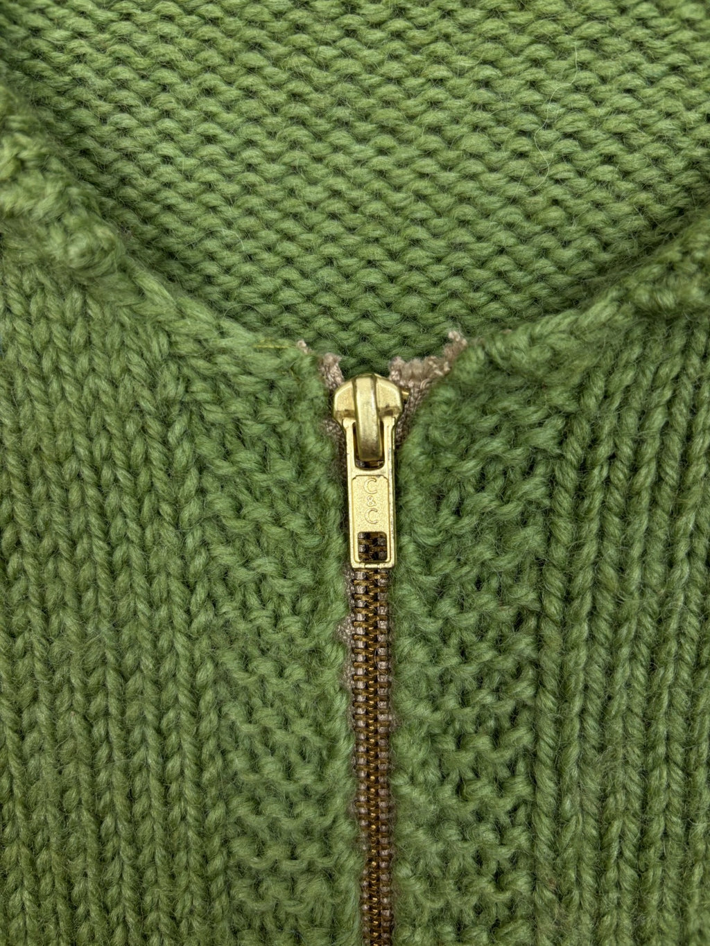 1960s Vintage Dancing Hand Knit Sweater