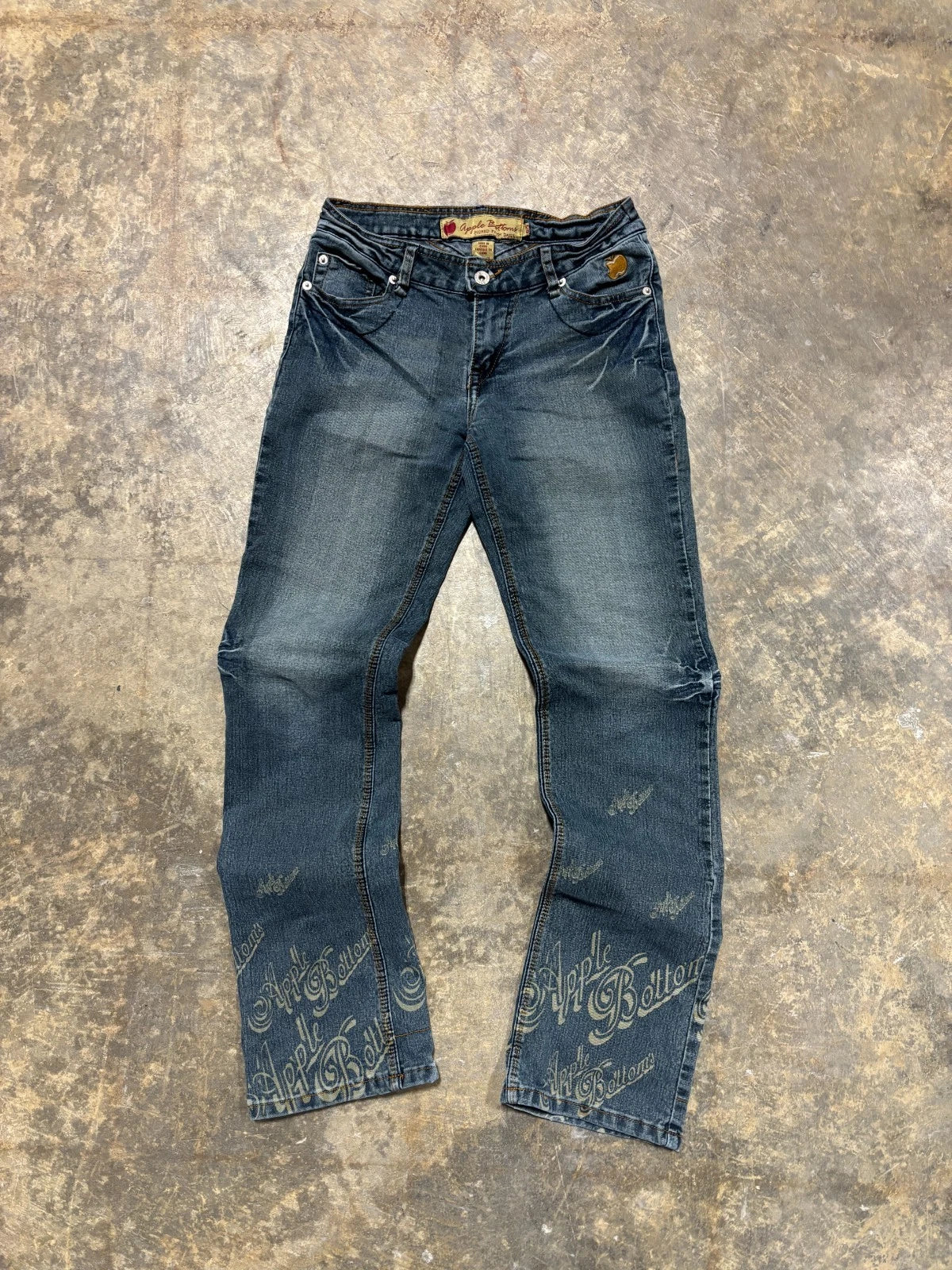 Vintage Y2K Apple Bottom Jeans / Size 5/6 Womens Low Rise Boot Cut Washed Denim