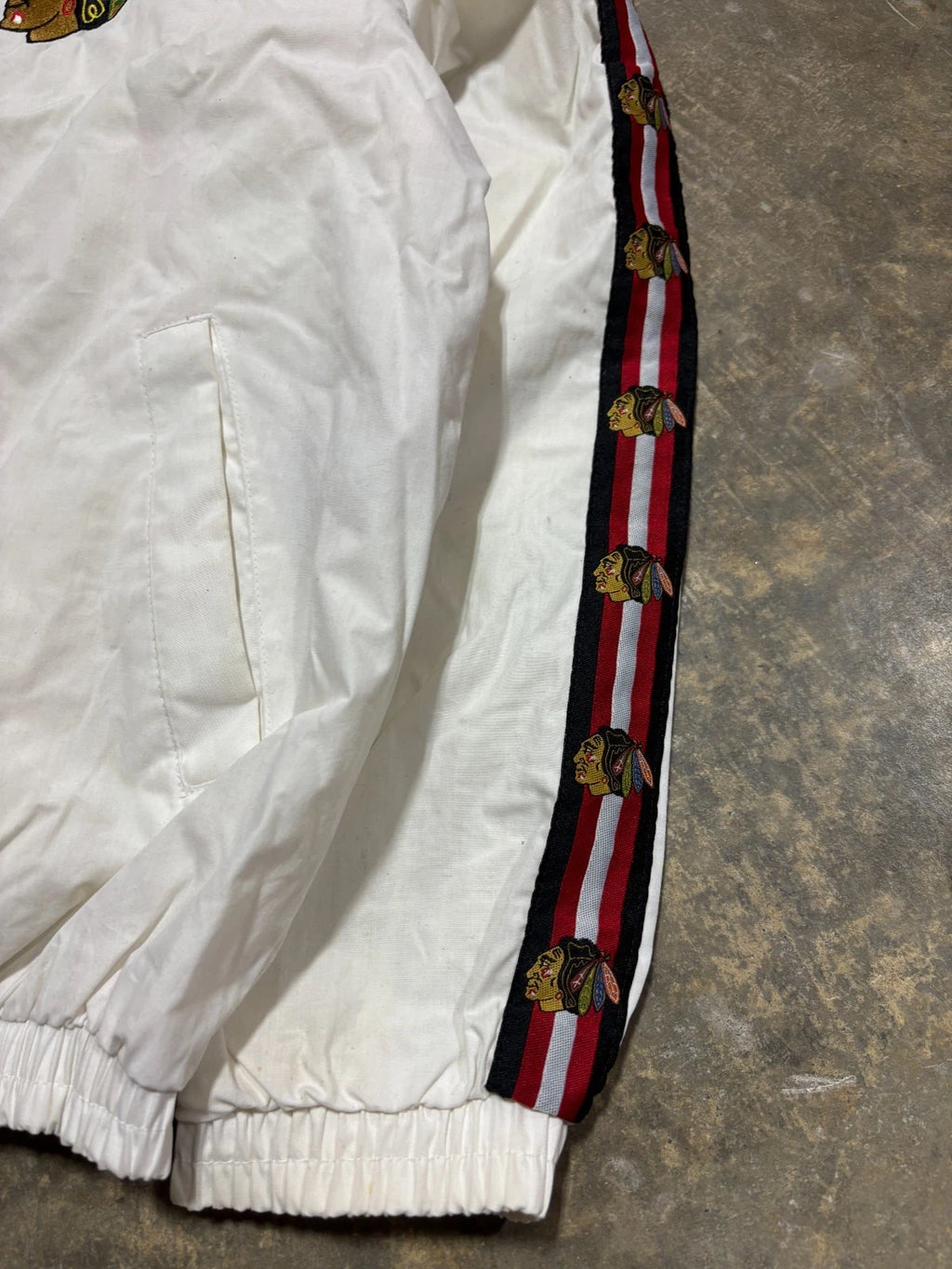 Vintage 1990s Chicago Blackhawks Jacket / Pro Player Zip Up / NHL Hockey / White