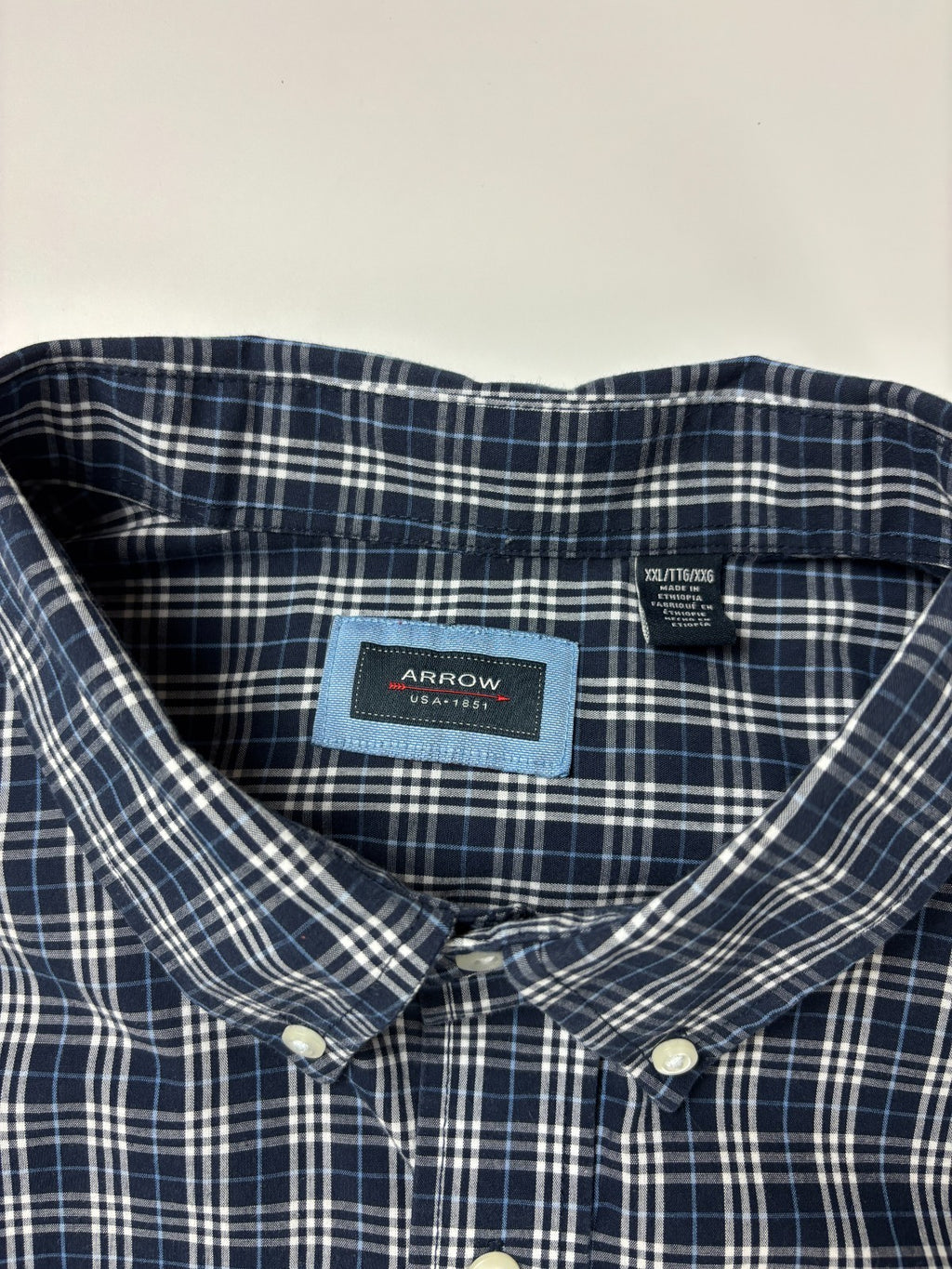 Vintage Arrow Plaid Cropped Button Up Shirt