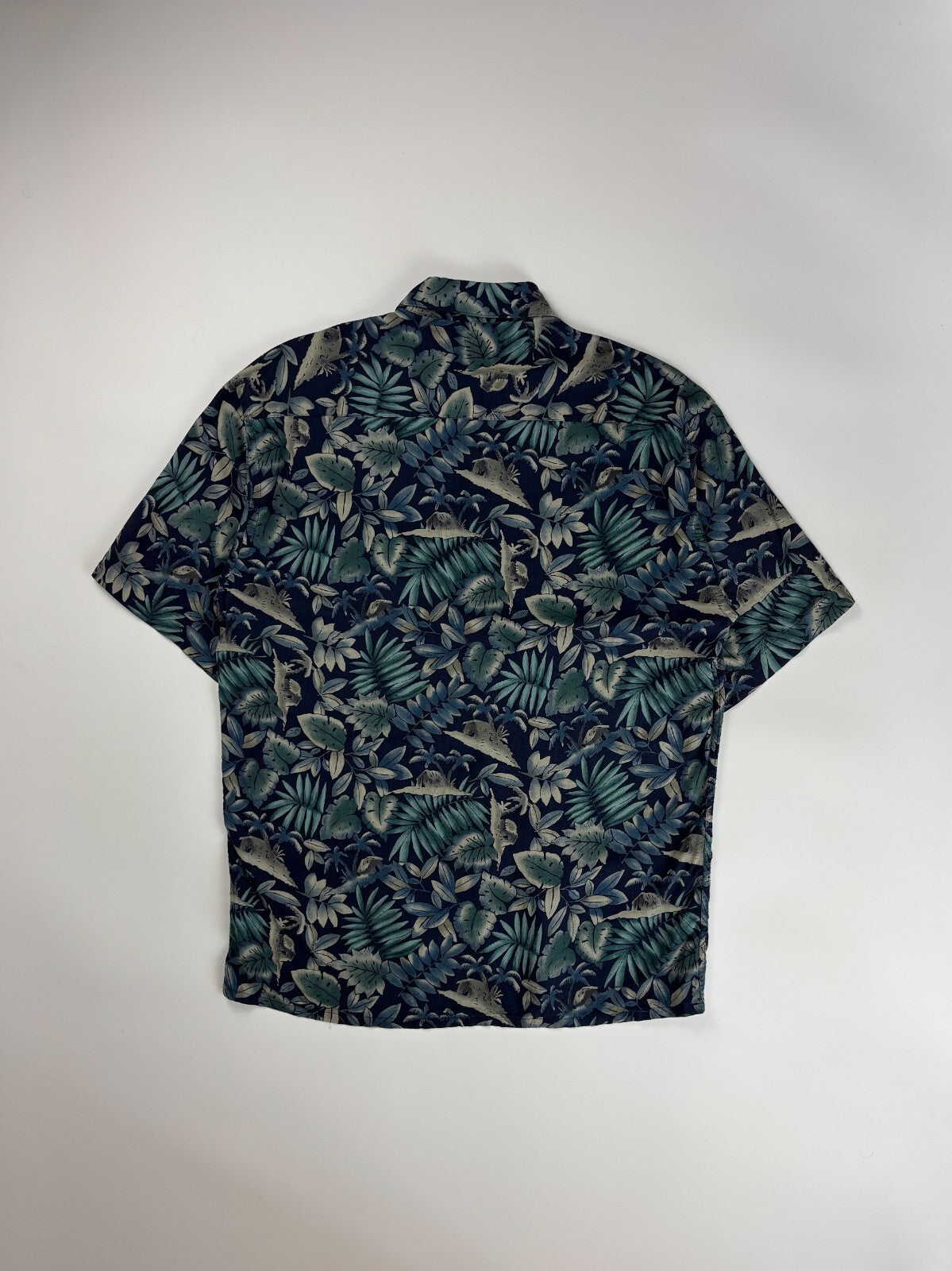 Vintage Pierre Cardin Hawaiian Button Up Shirt